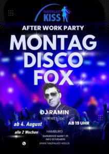 Ein DJ mit Sonnenbrille vor einer bunten Disco-Lichtkulisse.